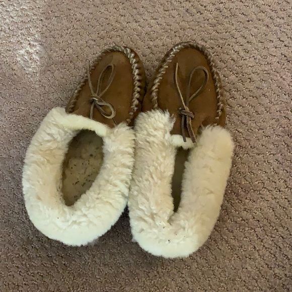 comfy LL Bean slippers - Picture 1 of 3